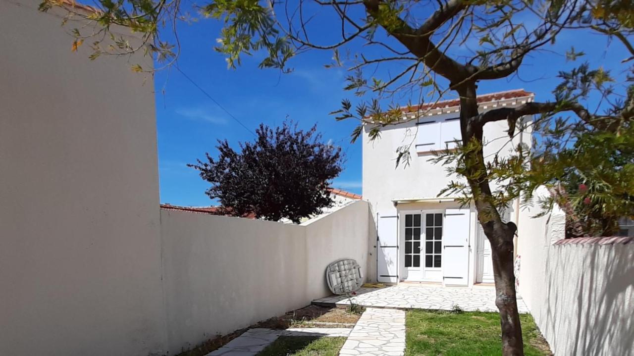 סן ז'אן דה מון Charmante Maison De Ville Avec Jardin - 2 Chambres - 5 Pers מראה חיצוני תמונה